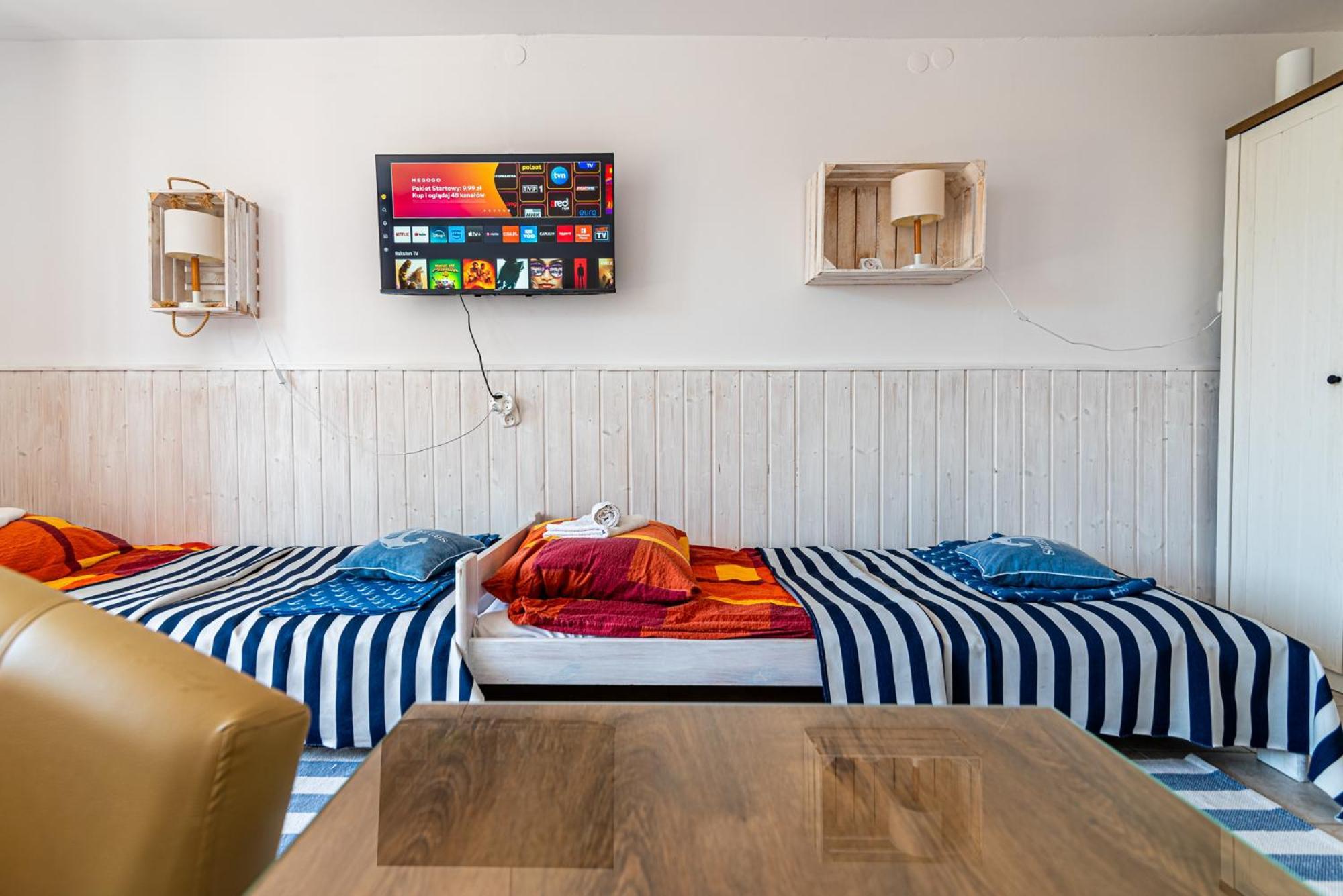 Nadmorskie Pokoje Super Lokalizacja Apartment Kołobrzeg Exterior foto